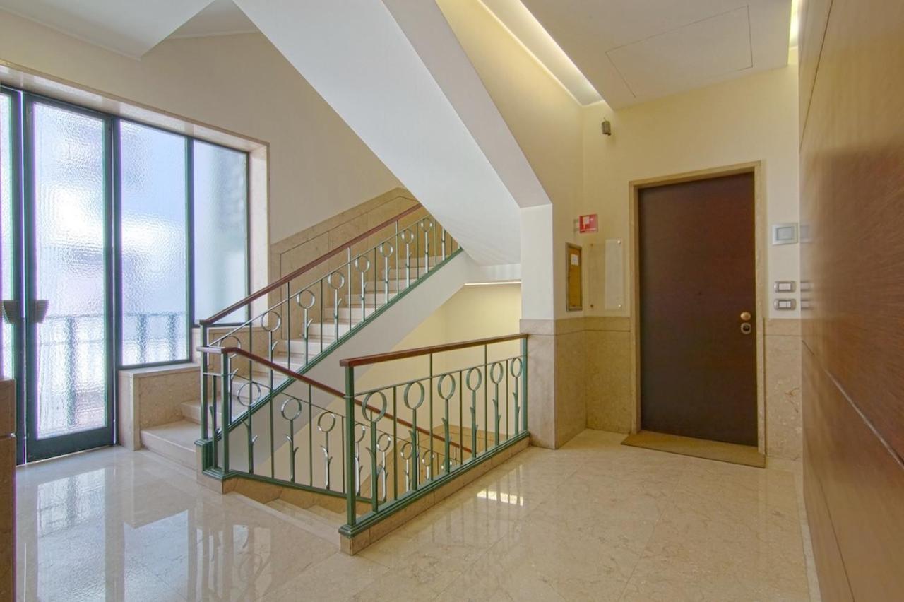 Contempora Apartments - Cavallotti 13 - B14 ミラノ エクステリア 写真